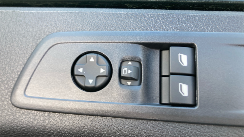 Vauxhall Vivaro L2 Diesel 2.2 Turbo D 150 Pro H1 Van